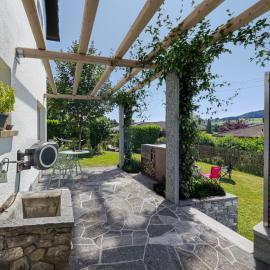 Tessiner Pergola und Terrasse
